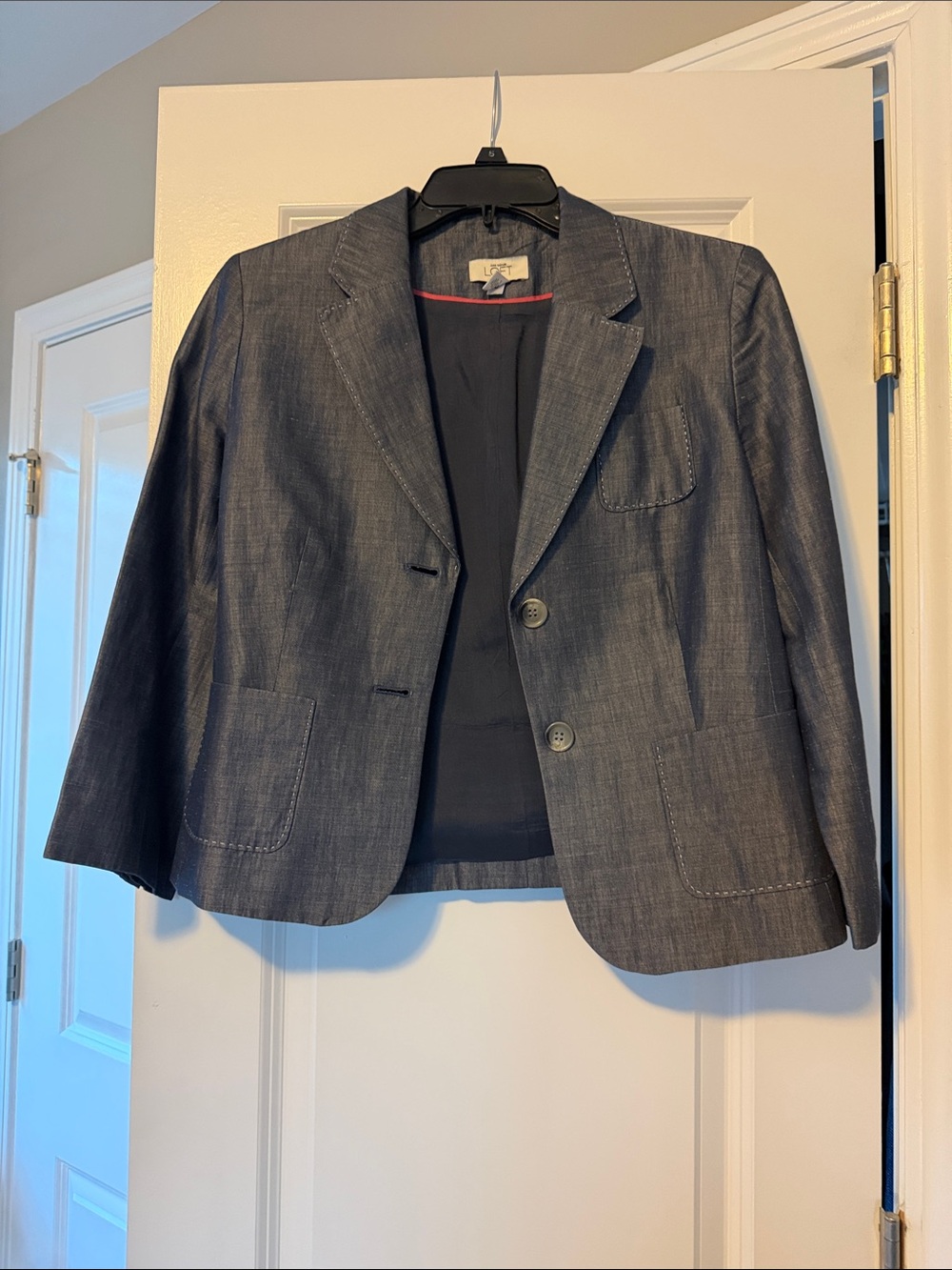 LOFT Women's Suit